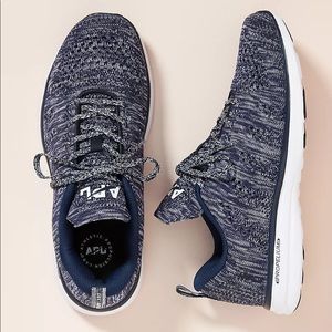 APL TechLoom Pro Sneakers